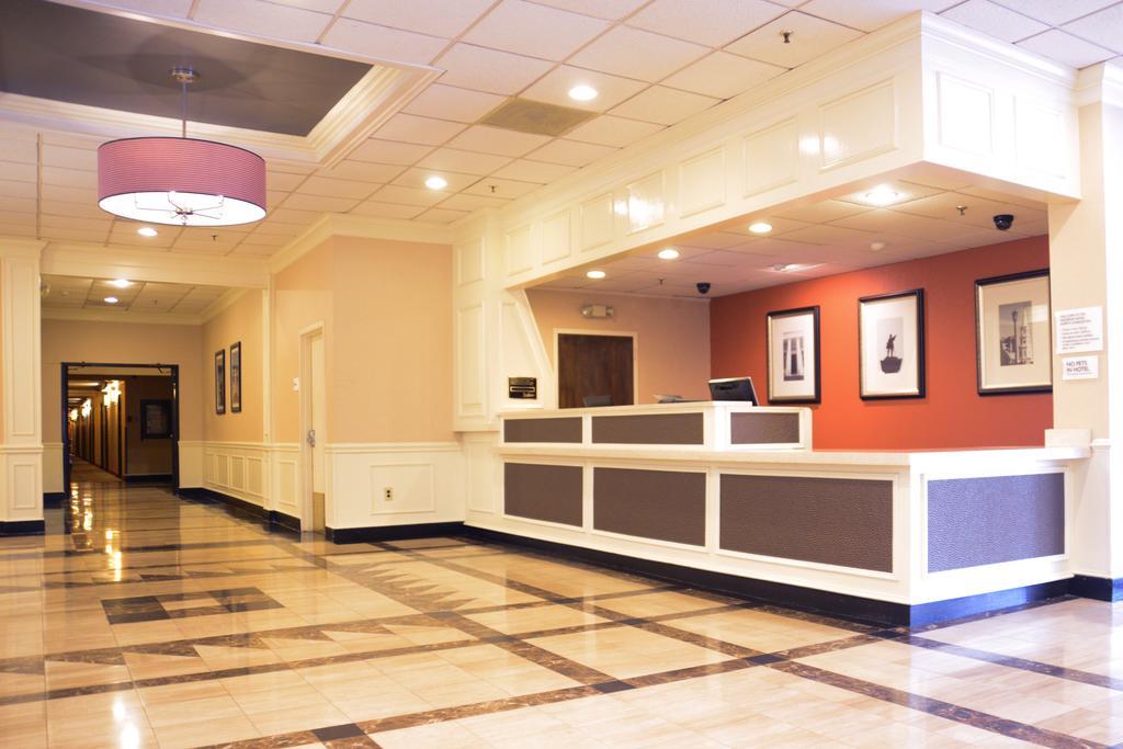 Charleston Airport Hotel نورث تشارليستون المظهر الداخلي الصورة